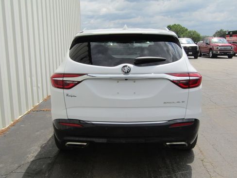 Used 2019 Buick Enclave Essence FWD image 4