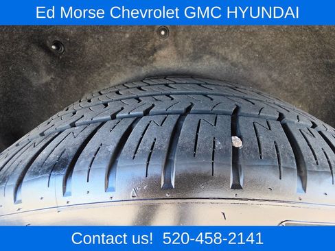 Used 2025 Chrysler Pacifica Limited FWD image 25