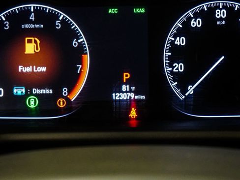 Used 2018 Honda Accord Sport image 32