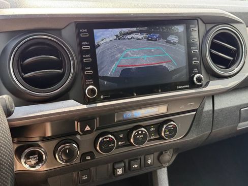 Used 2023 Toyota Tacoma TRD Sport AWD/4WD image 34