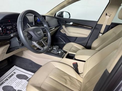 Used 2019 Audi Q5 2.0T Premium Plus w/ Premium Plus Package AWD/4WD image 5