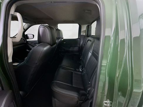 Used 2024 Nissan Frontier SL w/ Technology Package image 27