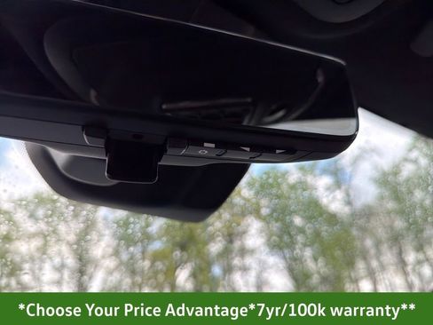 Certified 2025 Jeep Grand Cherokee L Limited w/ Luxury Tech Group II image 95