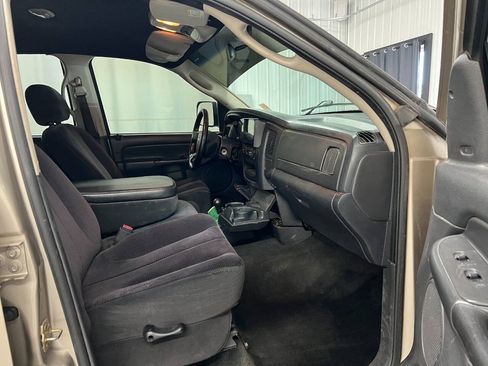 Used 2005 Dodge Ram 2500 Truck SLT w/ Quad Cab Big Horn Value Group AWD/4WD image 11