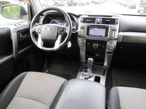 Used 2018 Toyota 4Runner SR5 RWD image 13