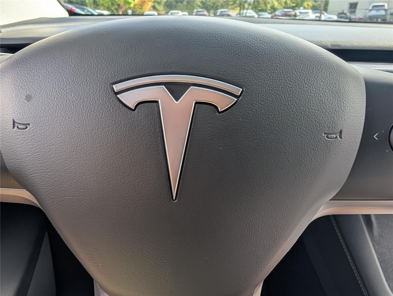 Used 2022 Tesla Model Y Performance AWD/4WD image 24