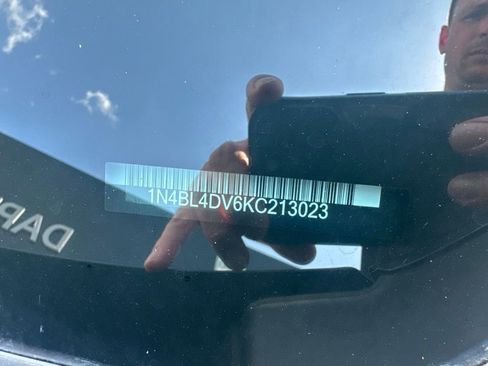 Used 2019 Nissan Altima 2.5 SV FWD image 16