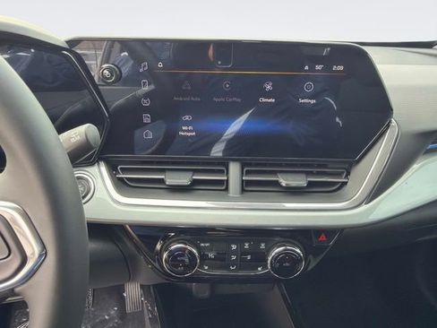 New 2026 Chevrolet Trax LT w/ Driver Confidence Package image 27