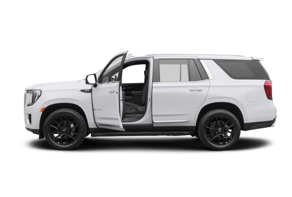 Used 2023 GMC Yukon SLT w/ SLT Luxury Package AWD/4WD image 4