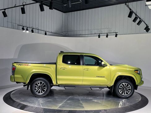 Used 2023 Toyota Tacoma TRD Sport image 10