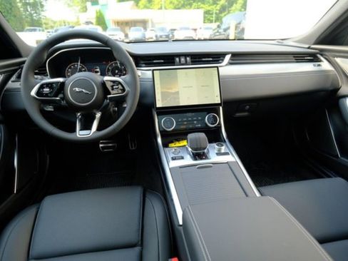 New 2024 Jaguar XF R-Dynamic SE image 21