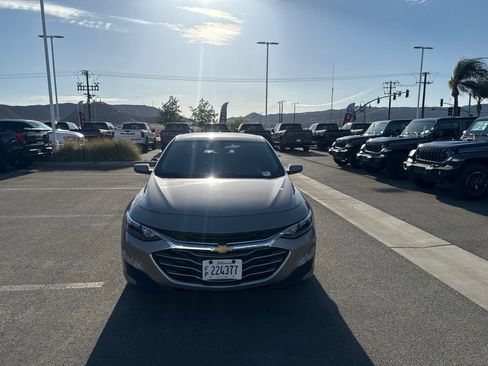 Used 2023 Chevrolet Malibu LT FWD image 9