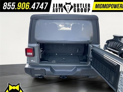 Used 2020 Jeep Wrangler Sport image 26