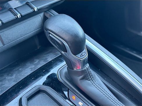 Used 2023 Chevrolet Colorado LT w/ LT Convenience Package image 16