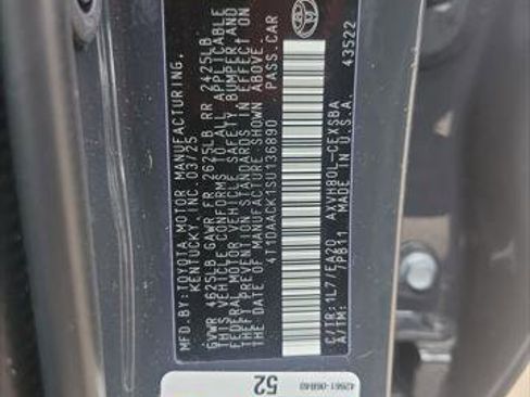 Certified 2025 Toyota Camry SE image 35