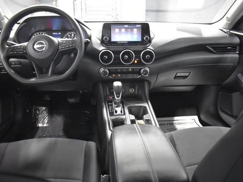 Certified 2025 Nissan Sentra S FWD image 13