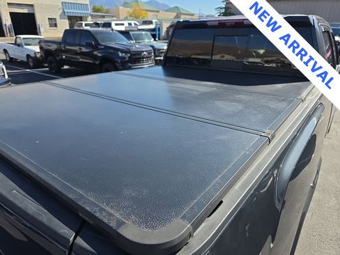 Used 2023 GMC Sierra 2500 Denali w/ Denali Ultimate Package image 4