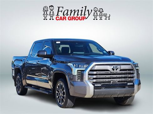 Used 2025 Toyota Tundra Limited image 2