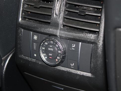 Used 2014 Mercedes-Benz GL 550 GL 550 image 17