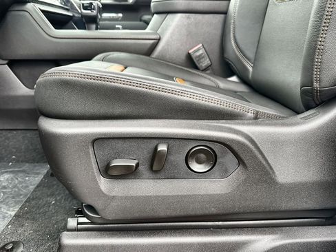 New 2026 GMC Sierra 1500 AT4 w/ AT4 Premium Package image 14