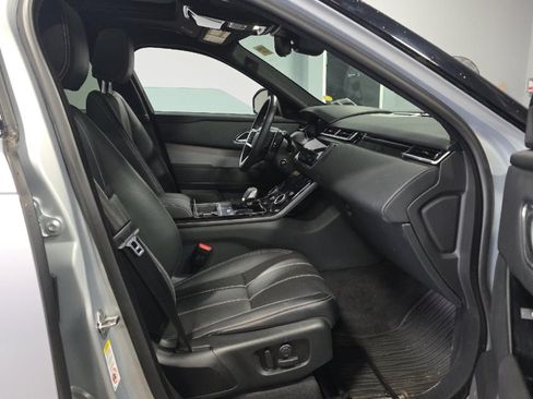 Used 2023 Land Rover Range Rover Velar R-Dynamic S AWD/4WD image 7