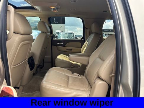 Used 2011 Chevrolet Suburban LT AWD/4WD image 21