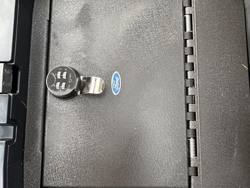 Used 2024 Ford F350 Platinum image 21