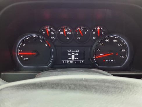 Used 2020 Chevrolet Silverado 1500 Custom Trail Boss w/ Custom Convenience Package image 12