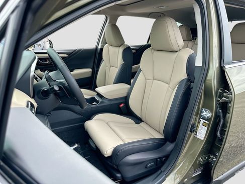 Certified 2025 Subaru Outback Limited AWD/4WD image 22