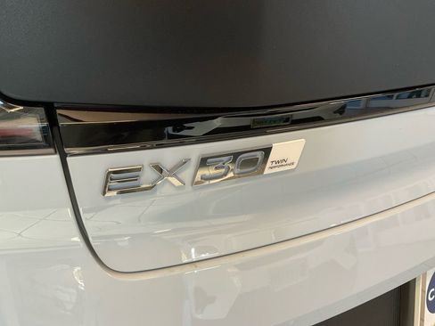 New 2026 Volvo EX30 Cross Country Ultra w/ Protection Package Premier image 17