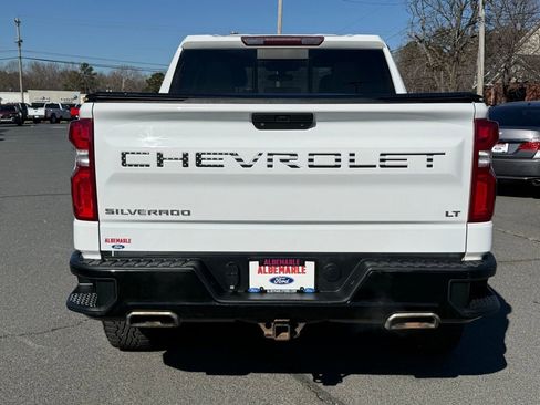 Used 2020 Chevrolet Silverado 1500 LT Trail Boss AWD/4WD image 4