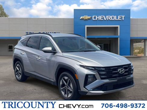 Used 2025 Hyundai Tucson SEL FWD image 1