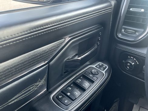 Used 2023 RAM 2500 Limited image 23