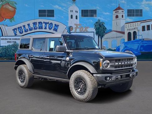 New 2026 Ford Bronco Big Bend w/ Black Diamond Package AWD/4WD image 2