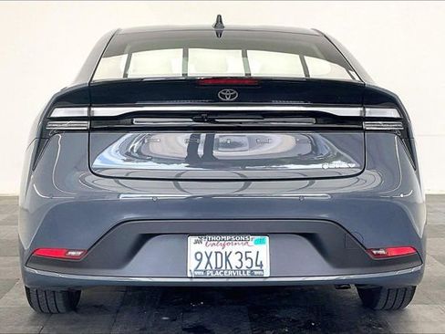 Used 2026 Toyota Prius Plug-In Hybrid FWD image 3