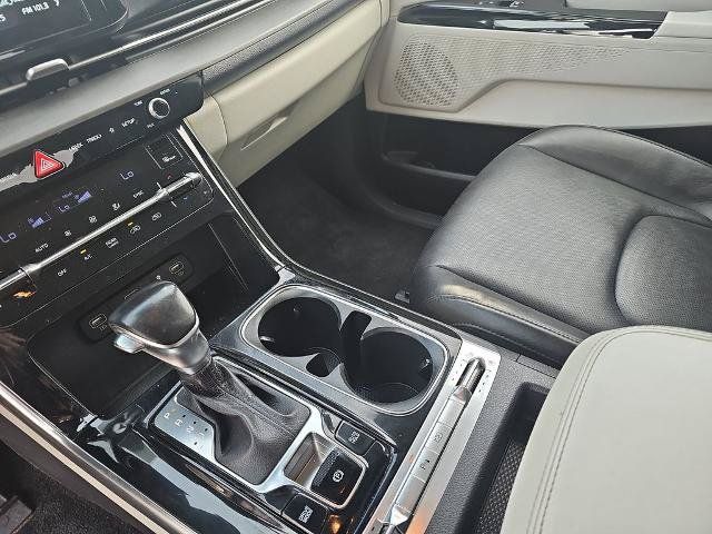 Used 2022 Kia Carnival SX FWD image 25