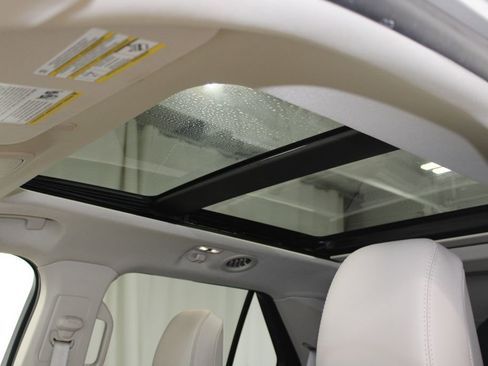 Used 2023 Ford Explorer XLT w/ Equipment Group 202A image 55