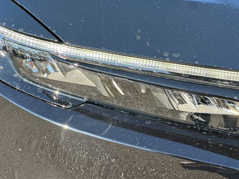 Used 2026 Honda CR-V TrailSport image 30