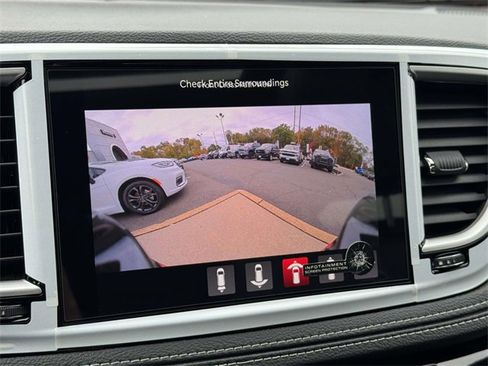 New 2026 Chrysler Pacifica Select w/ S Appearance Package image 20