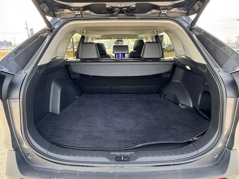 Used 2024 Toyota RAV4 XLE Premium image 5