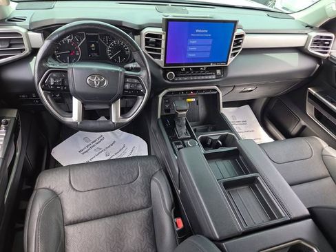 Used 2022 Toyota Tundra Limited AWD/4WD image 9