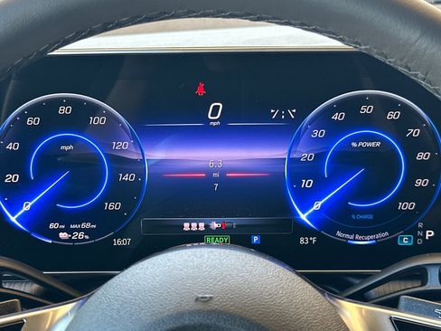 New 2026 Mercedes-Benz EQE 320 4MATIC SUV image 17