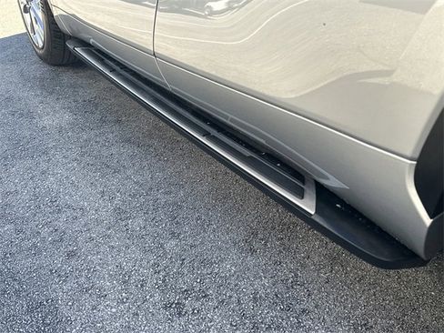 Used 2023 Toyota Highlander Limited image 13