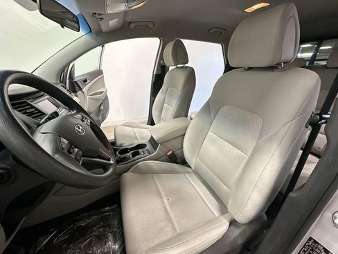 Used 2017 Hyundai Tucson SE image 13