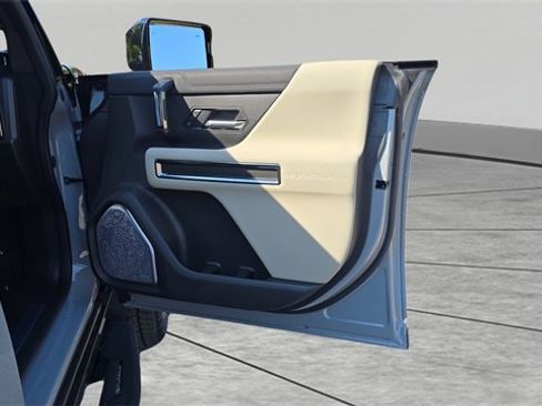 New 2026 GMC Hummer EV 4x4 Crew Cab image 30