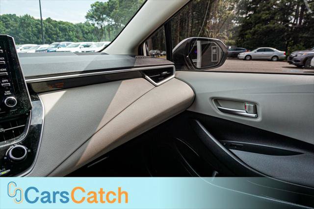 Used 2021 Toyota Corolla LE FWD image 28