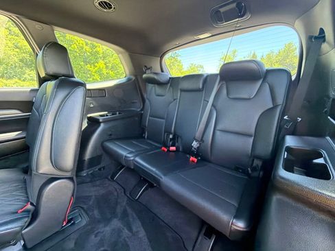 Used 2023 Kia Telluride EX X-Line AWD/4WD image 32