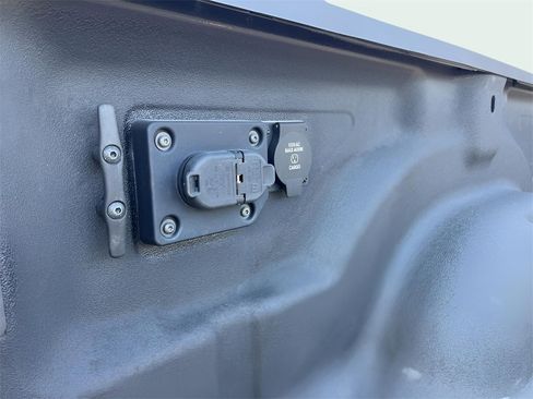 Used 2024 RAM 3500 Laramie image 12