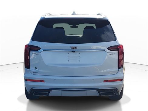 Used 2024 Cadillac XT6 Luxury w/ LPO, Floor Liner Package image 3