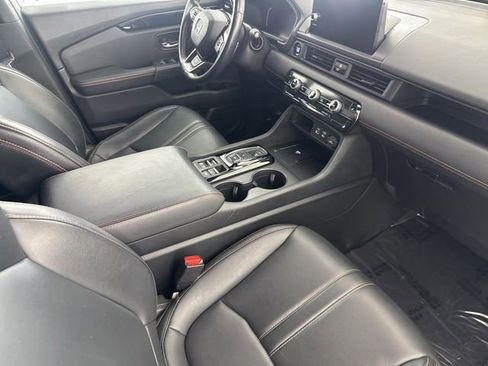 Used 2024 Honda Pilot TrailSport image 34